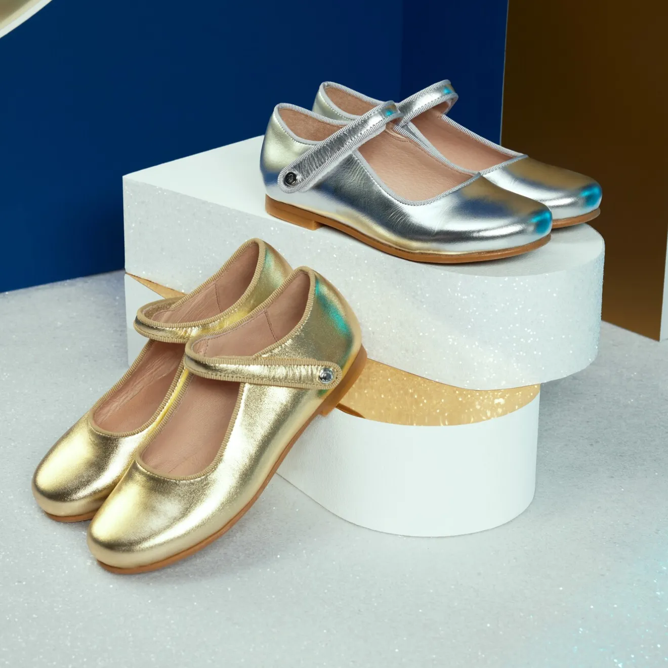 Jacadi Ballerinas & Riemchenschuhe>Riemchenschuhe für Mädchen aus Glacéleder GOLD GELB