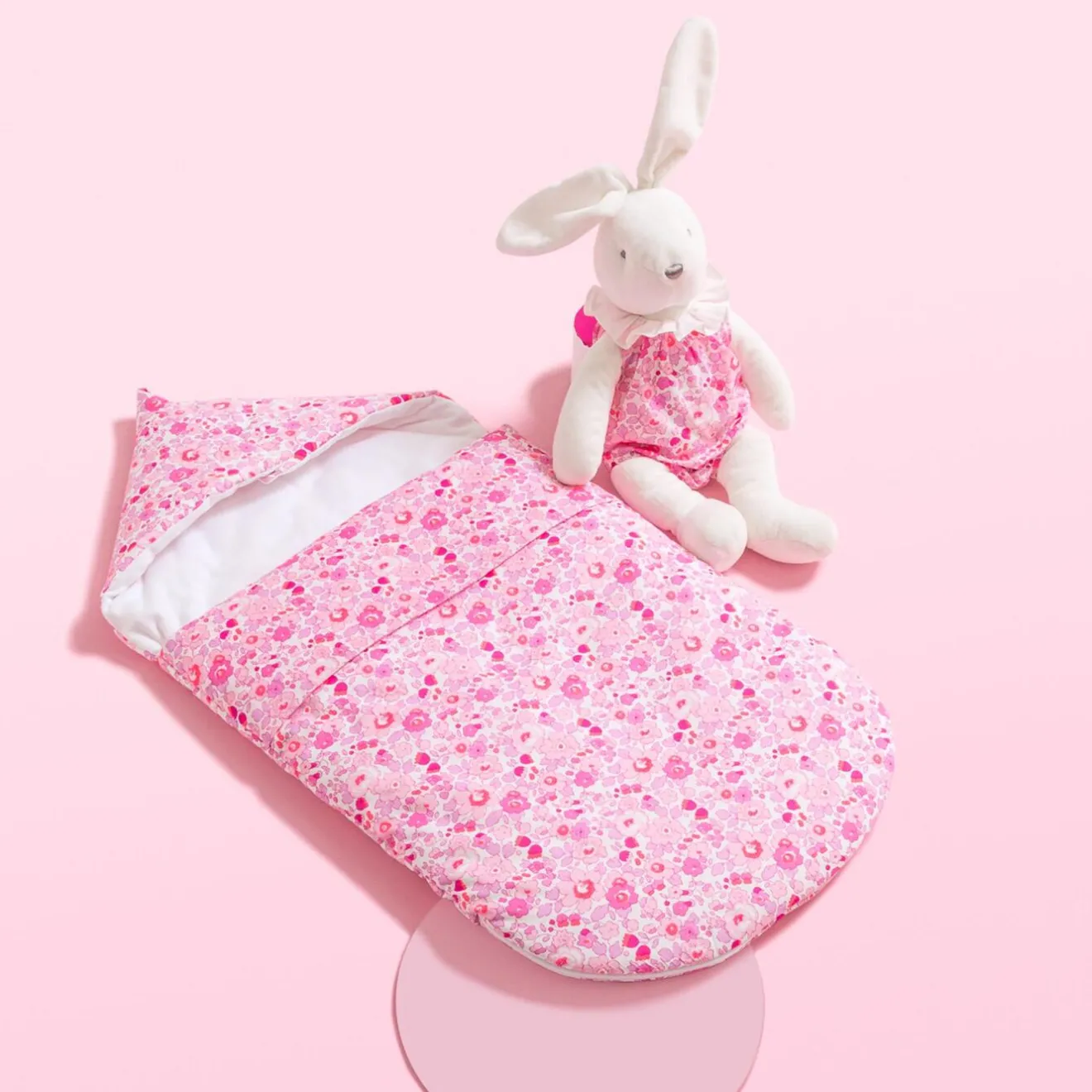 Jacadi Babyspielzeug, Plüschtiere & Schnuffeltücher|Kuscheltiere & Schnuffeltücher>Strampler für den mittelgroßen Plüschhasen ROSA/MEHRFARBIG